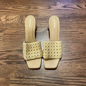 Kaanas Tan Raffia Block Heel Sandal Mules Size 9